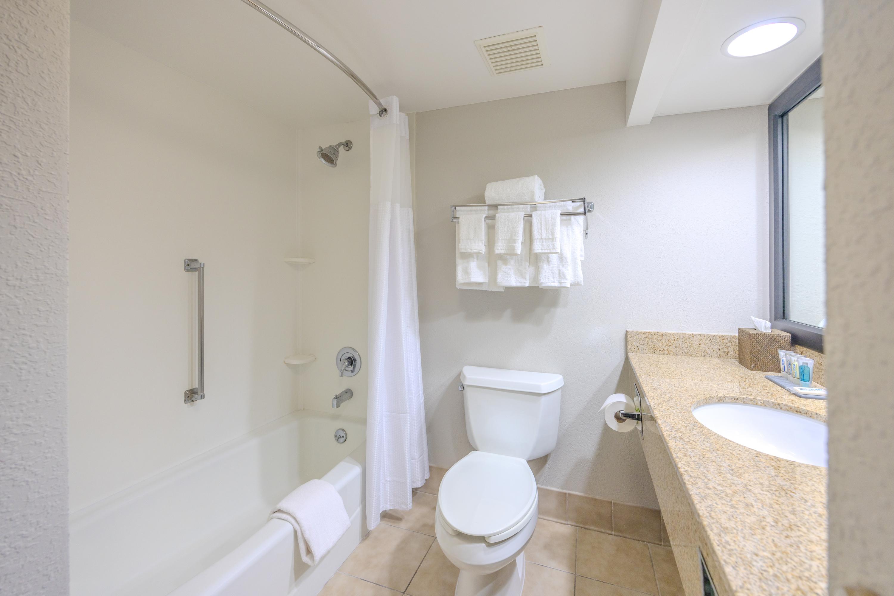 Solomons Inn Resort + Marina 외부 사진
